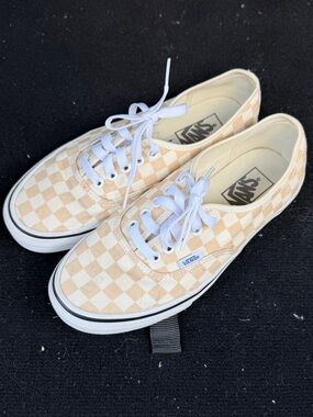 Vans Checkerboard Low-Top Sneakers - Beige and White